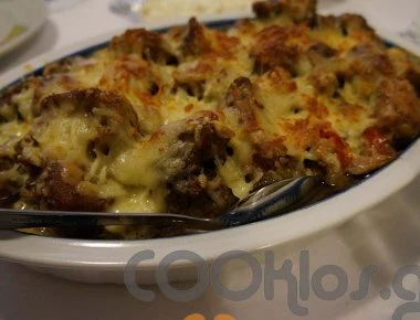 Η συνταγή της ημέρας: Τηγανιά στη γάστρα με κεφαλοτύρι